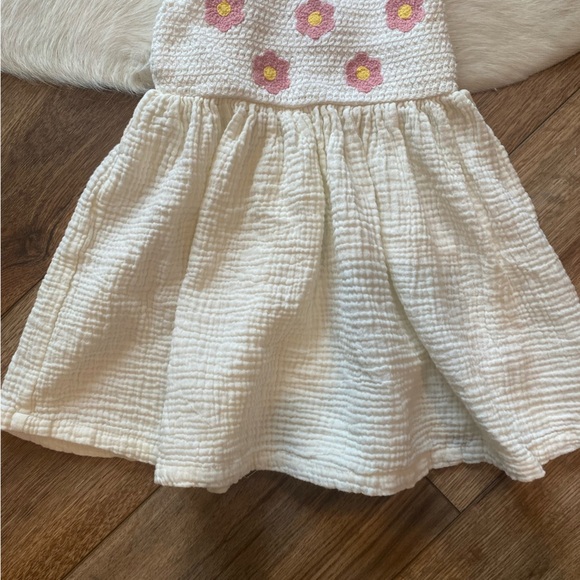 Kensie Girl Crochet floral bodice - Picture 3 of 7